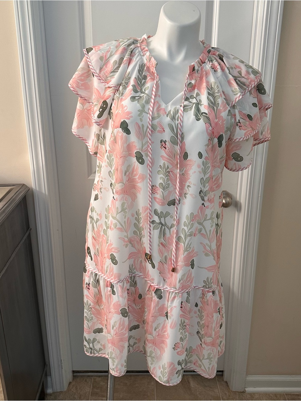 Pink floral dress. Spring dress. Summer dress. Ruffle sleeve. Size XL dress.